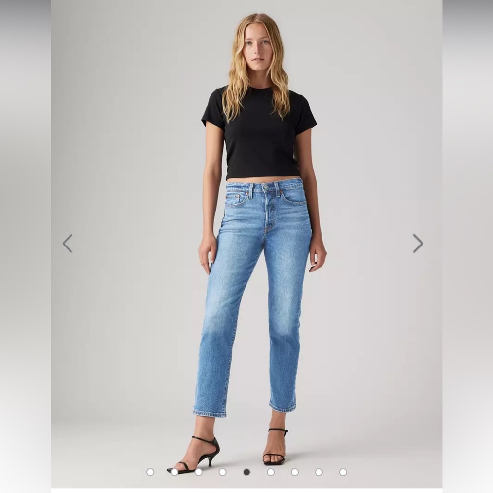 Levi's Women's Wedgie Straight Leg Jeans